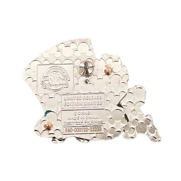 Disney 2023 Chip ‘n Dale St Patrick’s Day Limited Release Pin - Picture 4 of 4